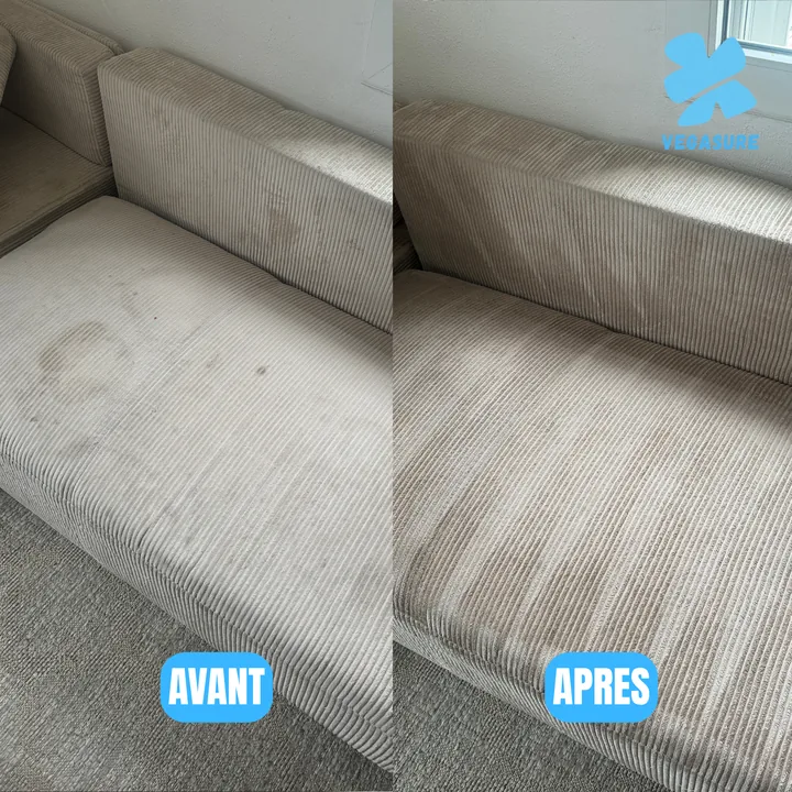 Canapé clair — comparaison avant/après des traces sur l’assise.