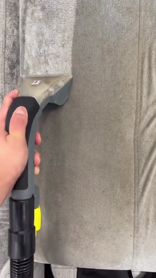 Vidéo : Injection-extraction sur canapé en tissu
